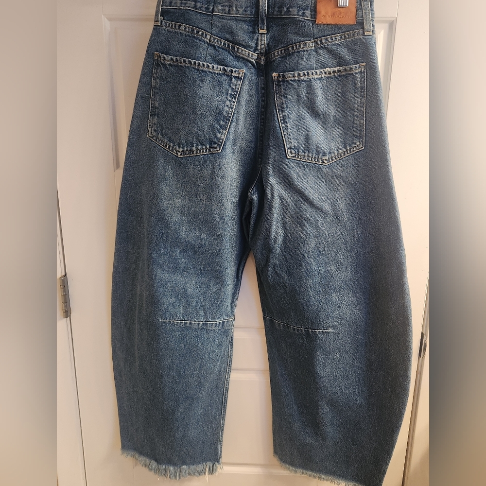 Citizens of Humanity Premium Vintage Wide Leg Cropped Jeans - Picture 4 of 10